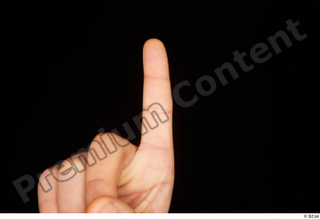 Danior fingers index finger 0002.jpg